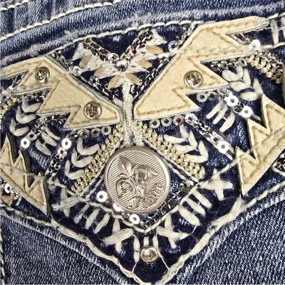 New Fleur by Miss Me Jeans Womens 29 / 8 Blue Medium Wash‎ Slim Wide Embellished - Picture 13 of 13